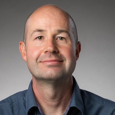 Portrait of Dr Stuart Milligan, Founder of CRBN Procurement and Supply Chain Academy.